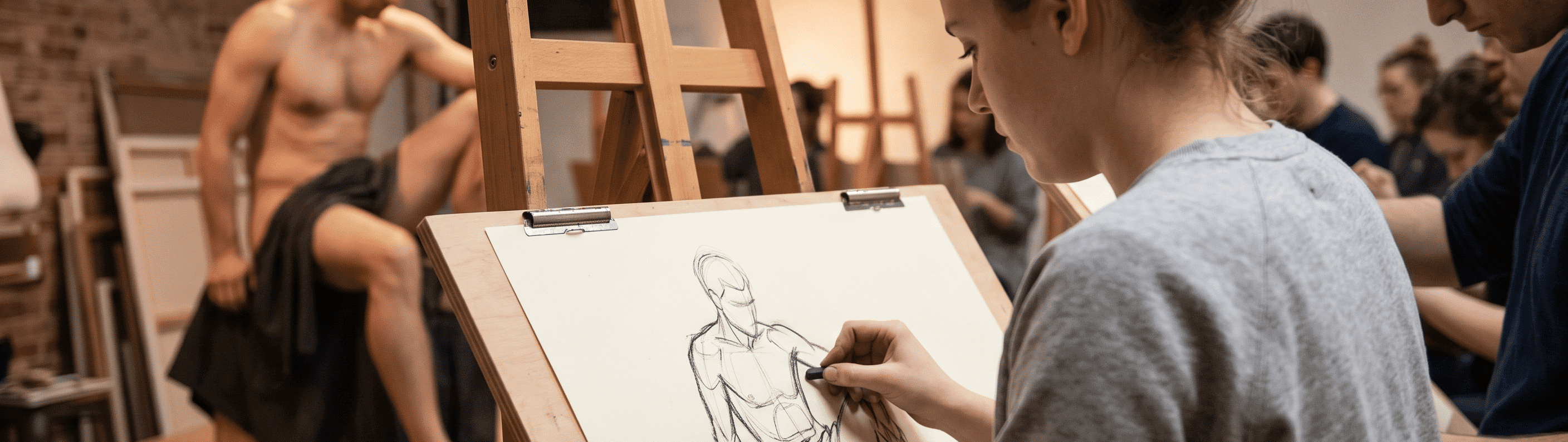 Olhar e Proporção: Workshop Técnico de Desenho com Modelo Vivo